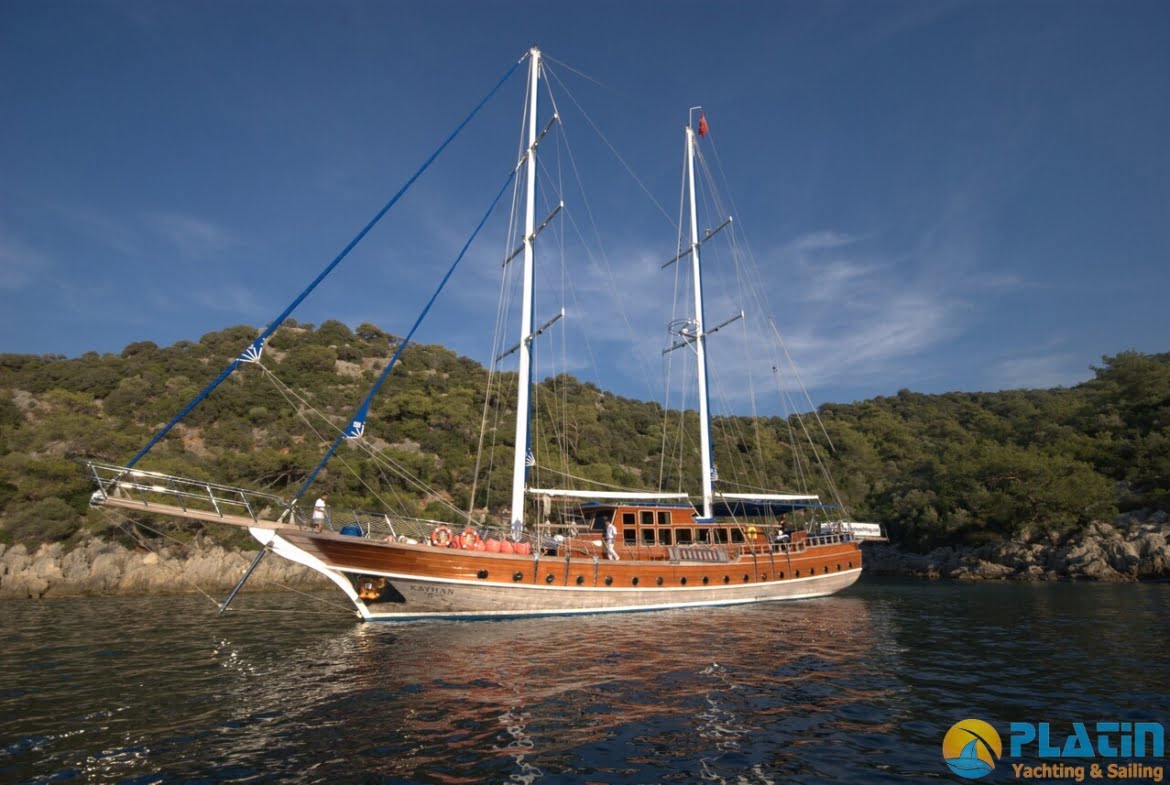 Luxury Yacht Charter