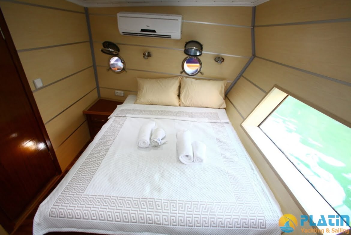 Private boat charter in Turkey