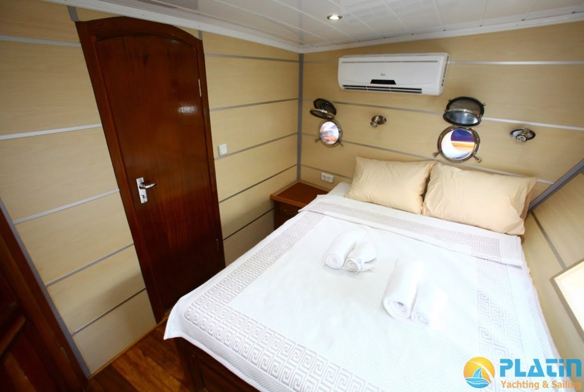Private boat charter in Turkey