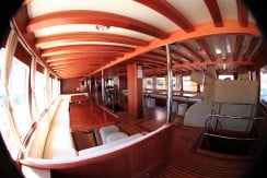 Luxury Yacht Rental