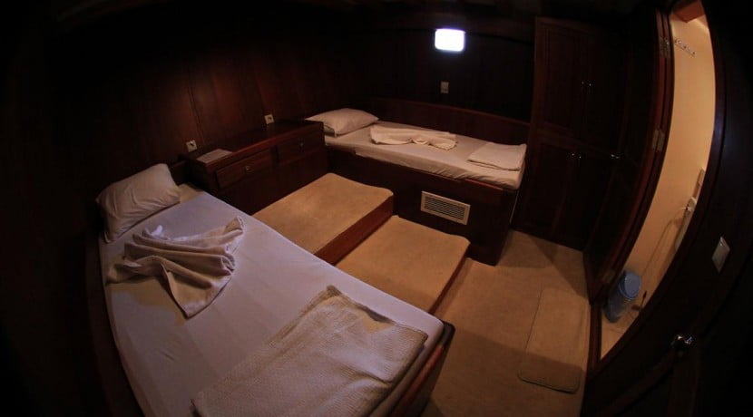 Luxury Yacht Rental