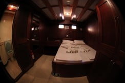 Luxury Yacht Rental