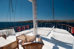Luxury Yacht Rental