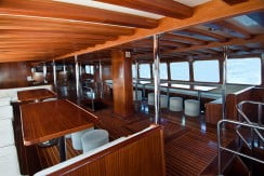 Luxury Yacht Rental