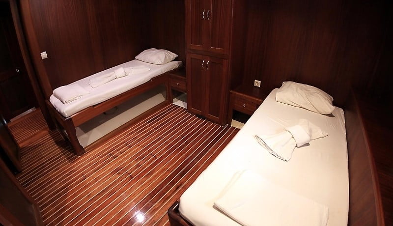 Luxury Yacht Rental