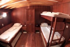 Luxury Yacht Rental