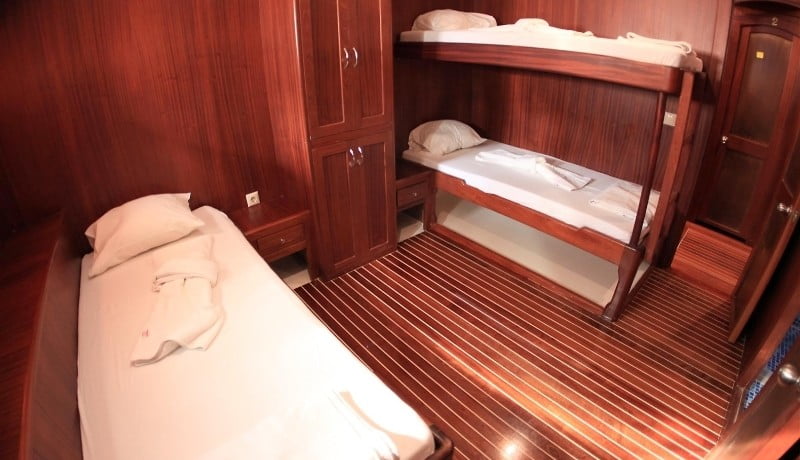 Luxury Yacht Rental