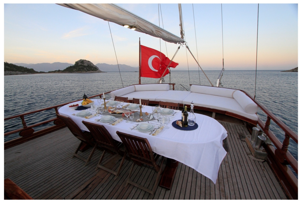 Gulet Azra Deniz for charter in Turkey and Greek Islands, AzraDeniz Luxury crewed yacht for rent