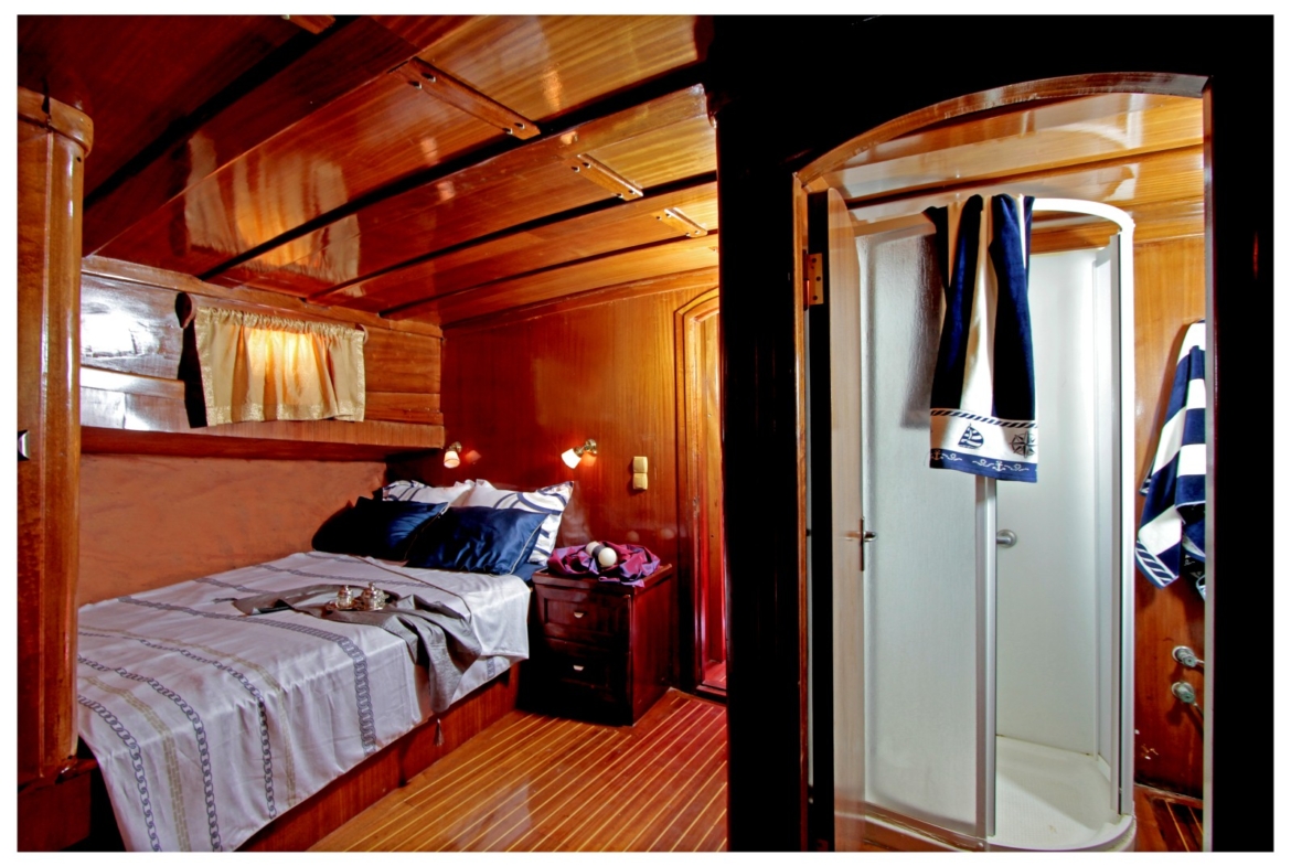 Gulet Azra Deniz for charter in Turkey and Greek Islands, AzraDeniz Luxury crewed yacht for rent