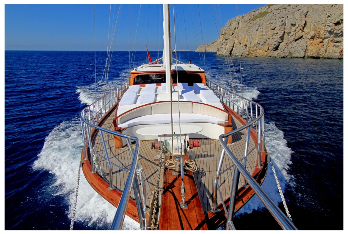 Gulet Azra Deniz for charter in Turkey and Greek Islands, AzraDeniz Luxury crewed yacht for rent