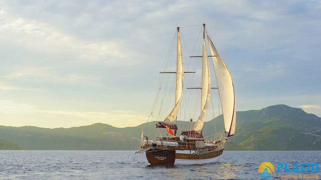 Luxury Yacht Rental