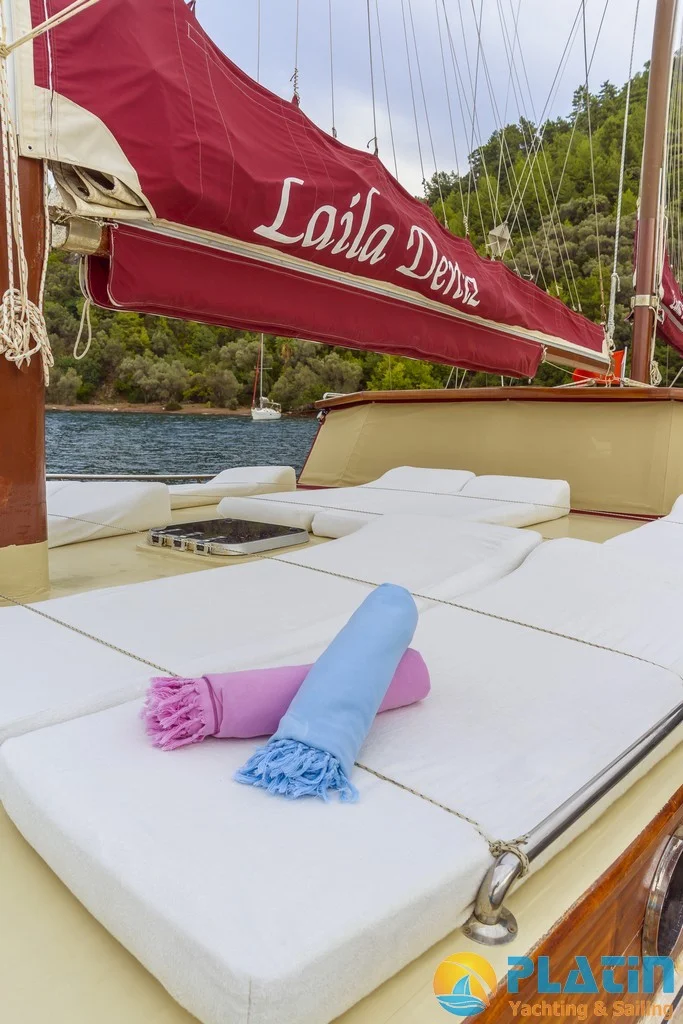 Luxury Yacht Rental