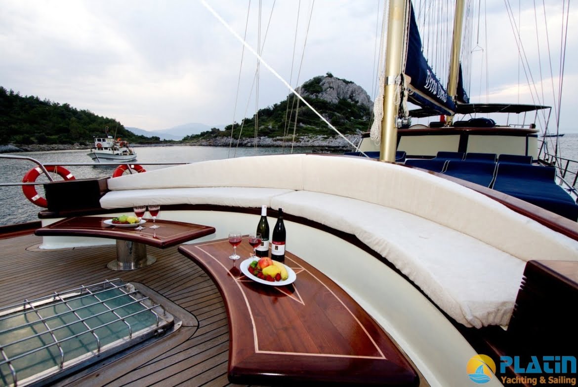 Luxury Yacht Charter Marmaris